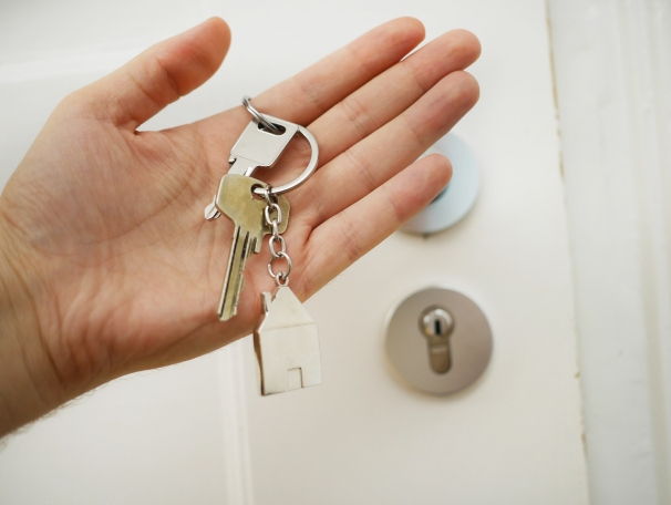 https://LexieC.StopRentingStartOwning.com